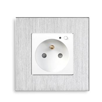 iQtech SmartLife JW04A-S, chytrá Wi-Fi zásuvka s kolíkem, 16 A, Hliník stříbrná