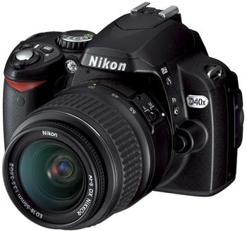 NIKON D40X + 18-55 II AF-S DX + SD 2x1GB