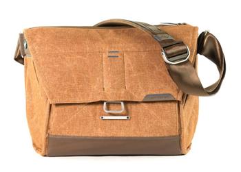 Peak Design The Everyday Messenger 13" - brašna světle hnědá (Heritage Tan)