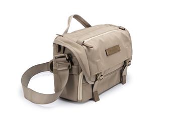 Vanguard fotobrašna messenger VEO Range 38 béžová